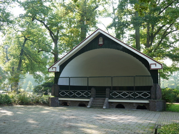 muziekkoepel Scholtenhagenpark Haaksbergen