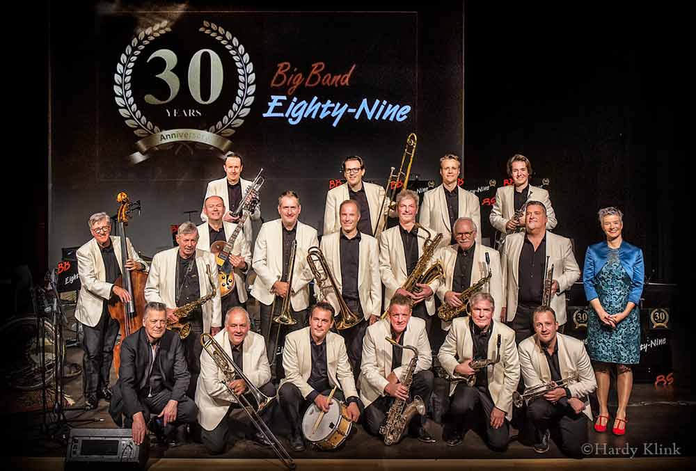 Big Band Eight-Nine bij het jubileumsconcert
